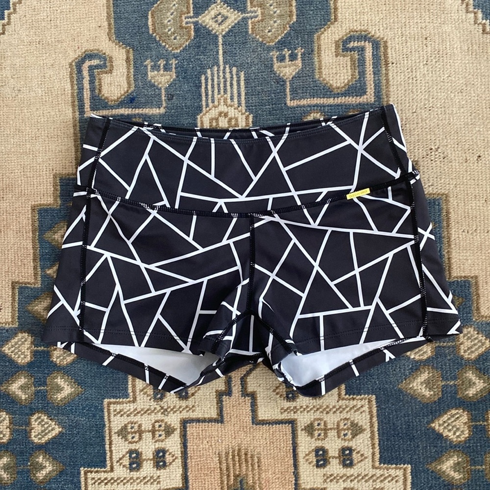 Cleo Harper Black & White Geometric Athletic Shorts